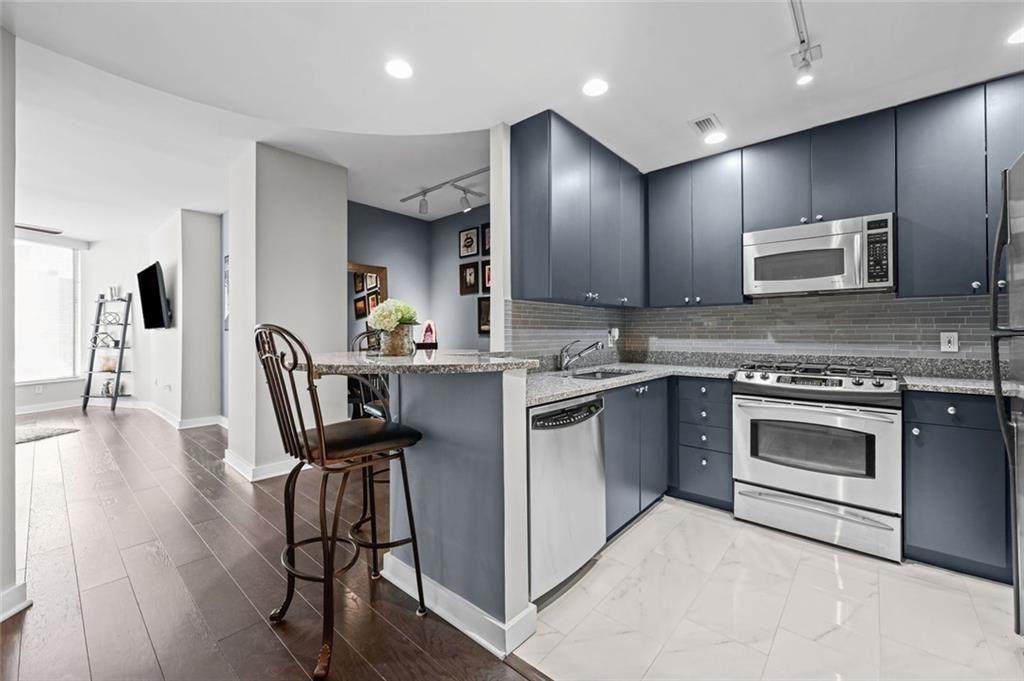 3338 Peachtree Road - Photo 1