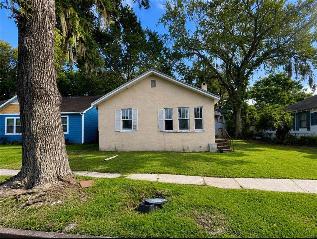 1307 42nd Street - Photo 1
