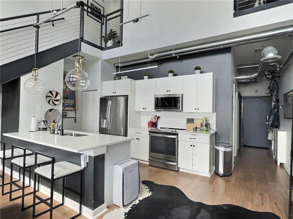 260 18th Street - Photo 1