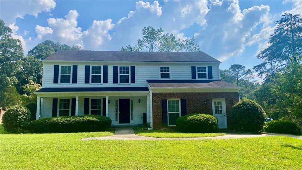 2121 Heritage Trace Drive - Photo 1