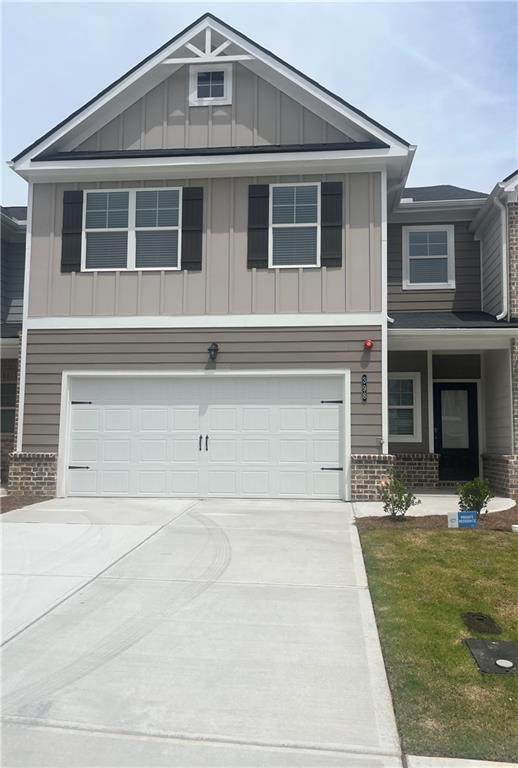 398 Lanier Circle - Photo 1