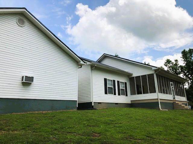 960 Mcentyre Loop - Photo 1