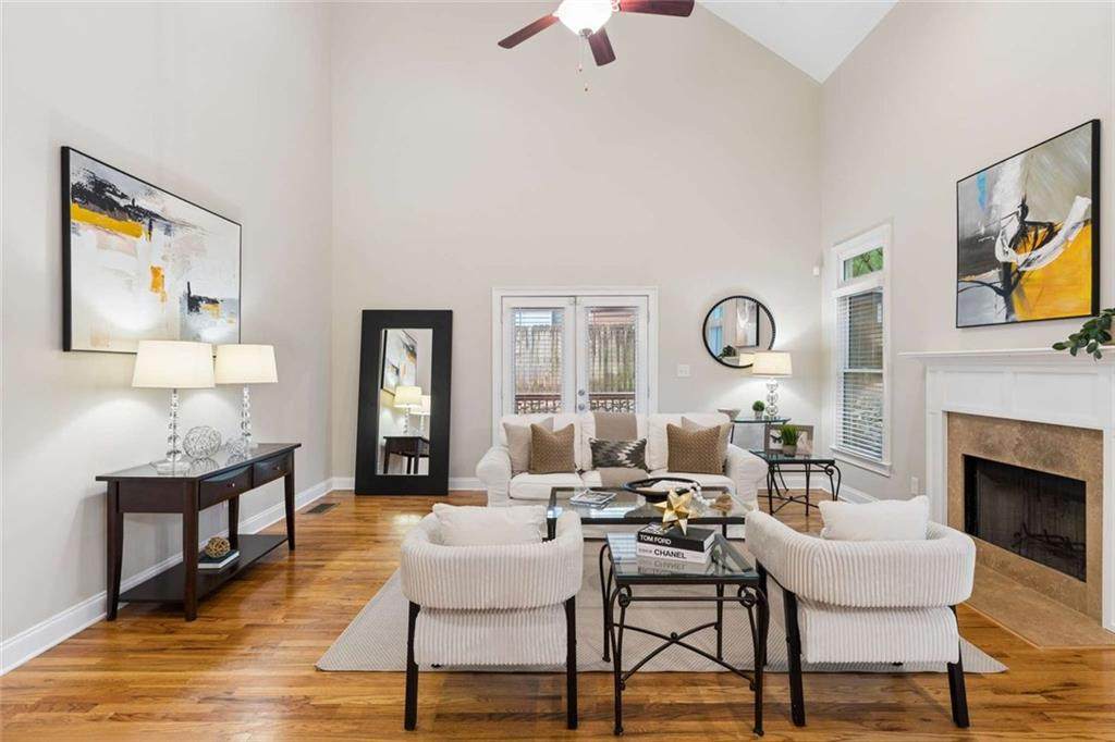 280 3rd Avenue - Photo 1