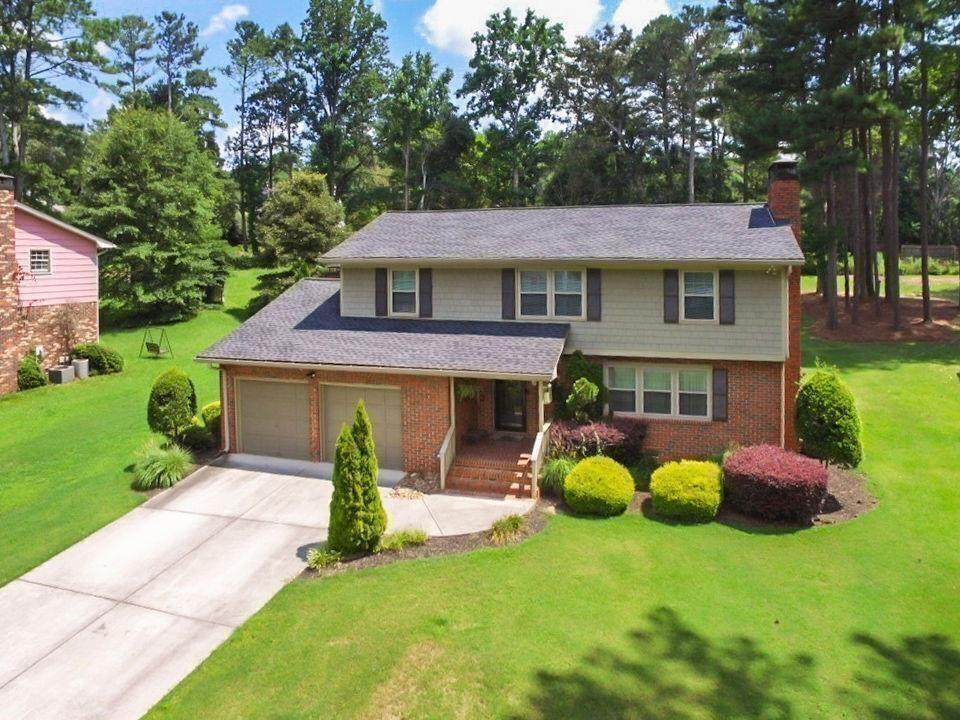 647 Shannon Green Circle - Photo 1