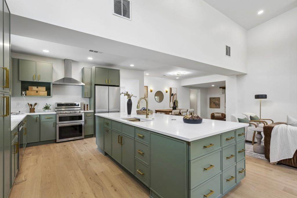 603 Sandtown Road - Photo 1