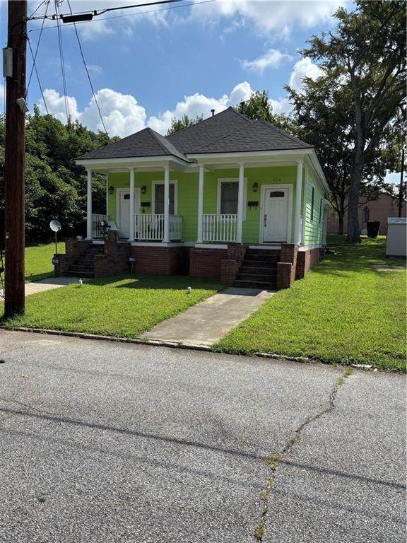 434 Martin Street - Photo 1