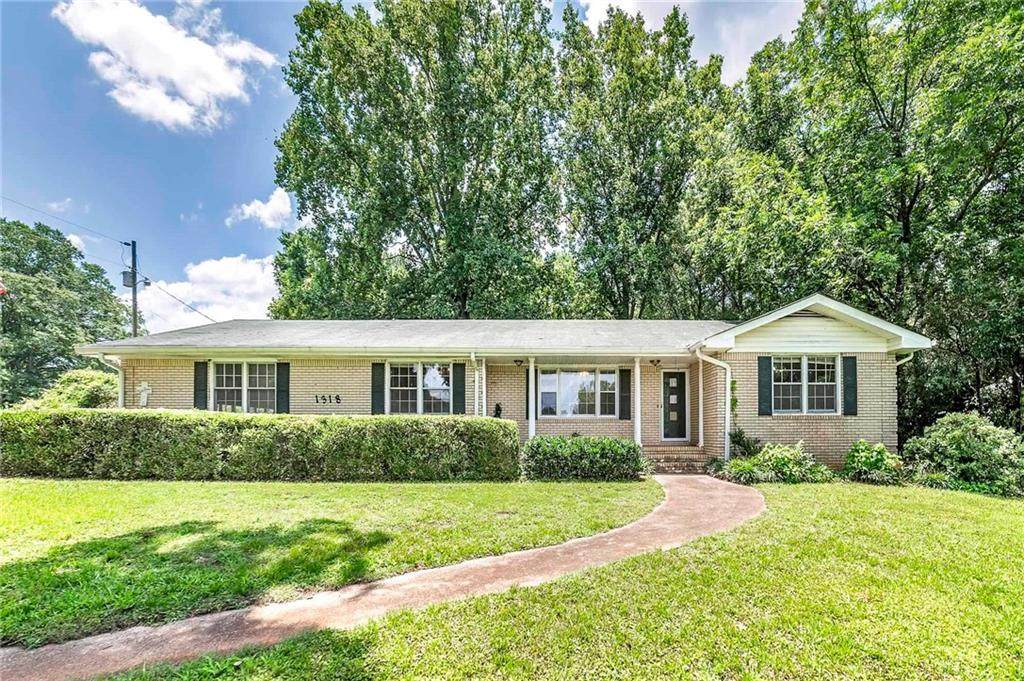 1318 East Lake Road - Photo 1