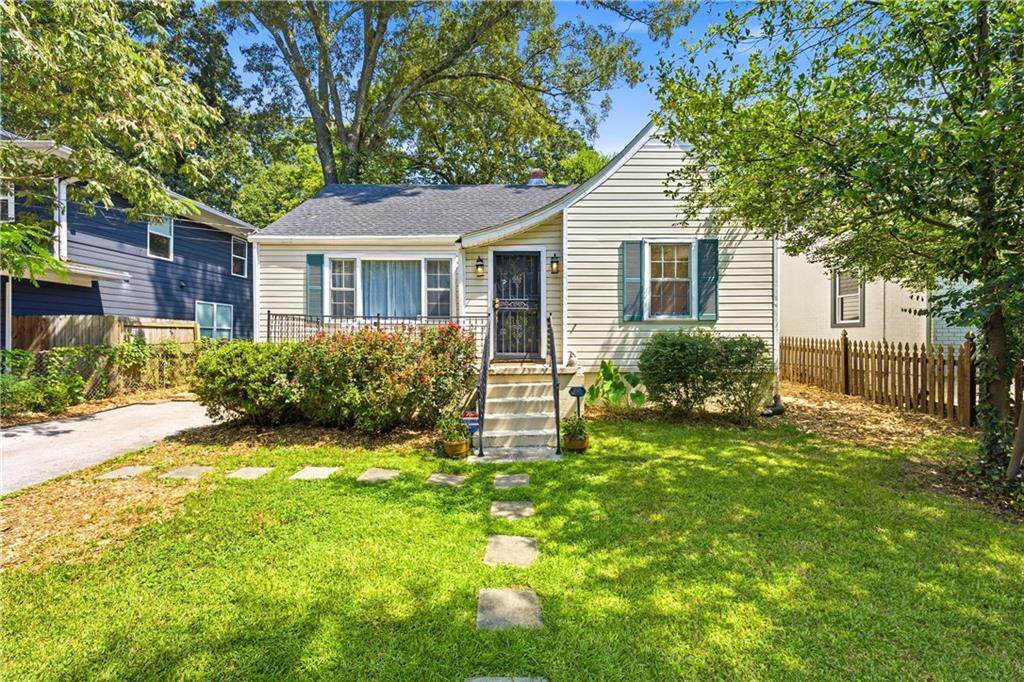 2460 Hillside Avenue - Photo 1