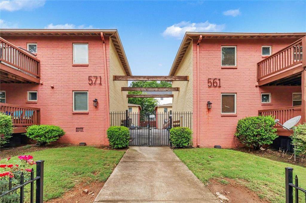 561 Formwalt Street - Photo 1