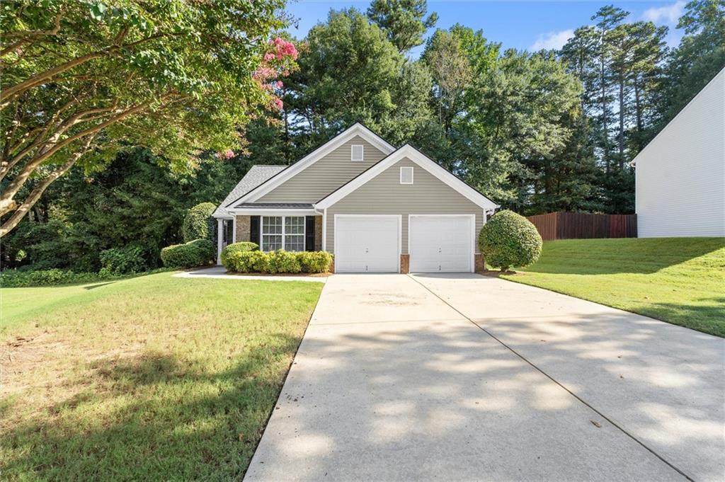 1421 Pine Acre Drive - Photo 1
