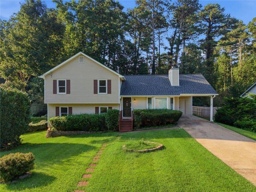 1380 Ashbrook Drive - Photo 1