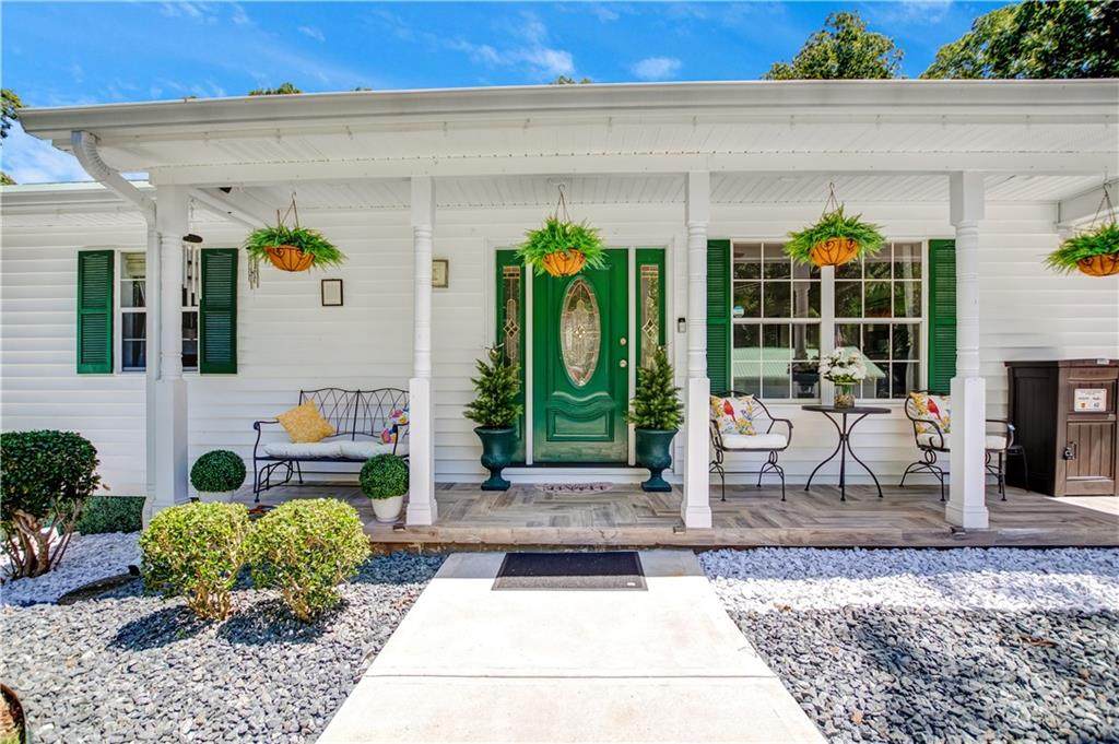 154 Sunset Street - Photo 1