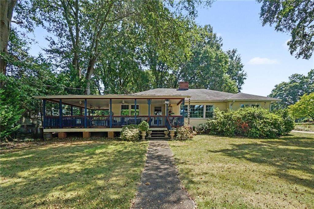 114 Etowah Drive - Photo 1
