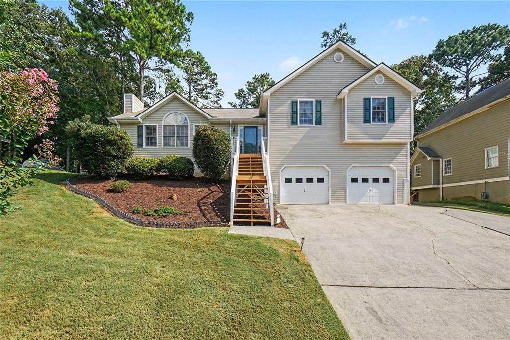 1030 Queensbury Run - Photo 1