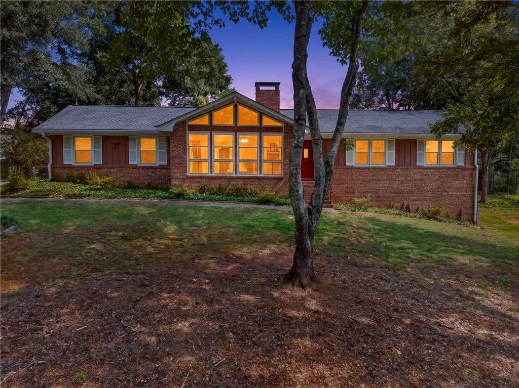 90 Burnett Way - Photo 1