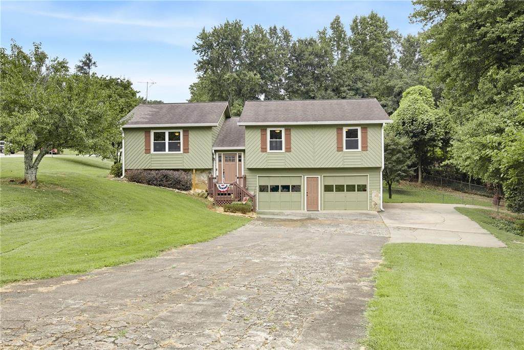 1090 Hickory Road - Photo 1