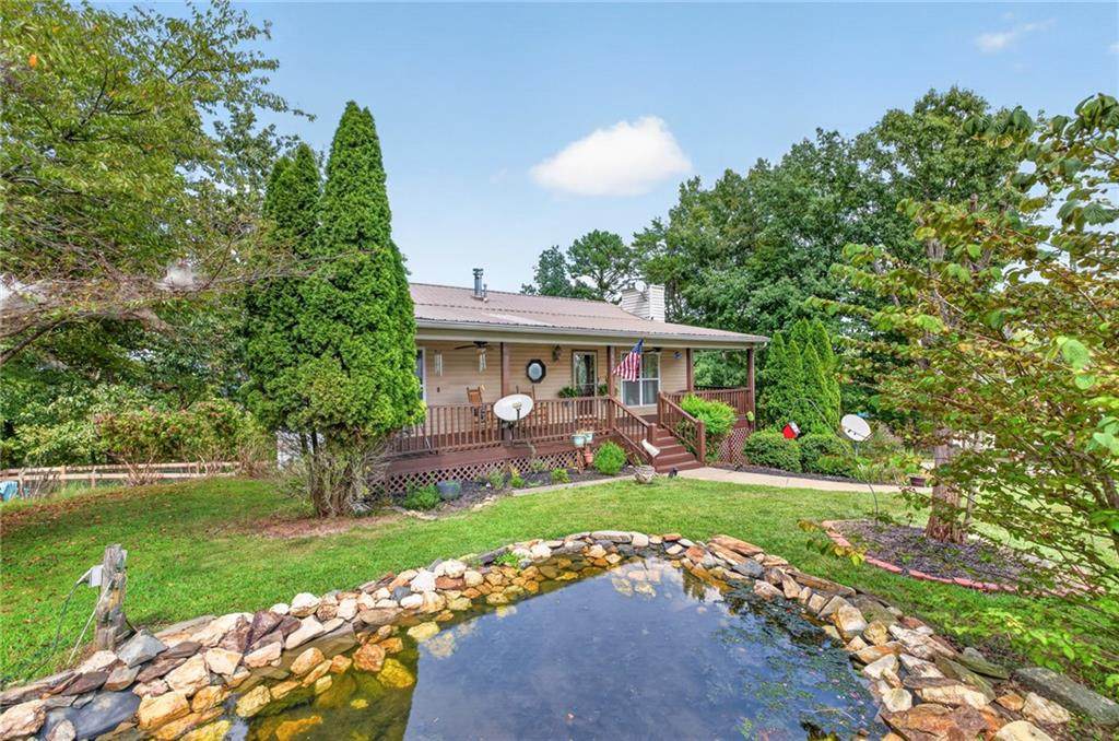 982 Raccoon Ridge - Photo 1
