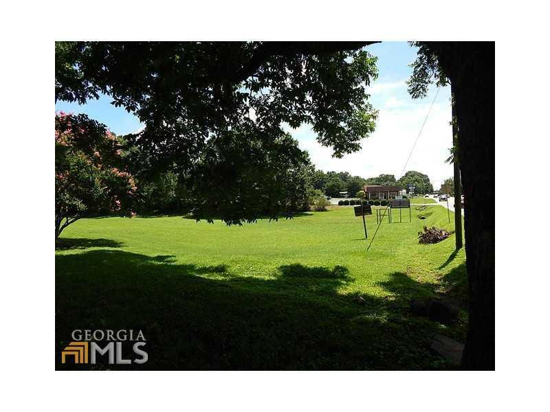 651 Lee Street - Photo 1