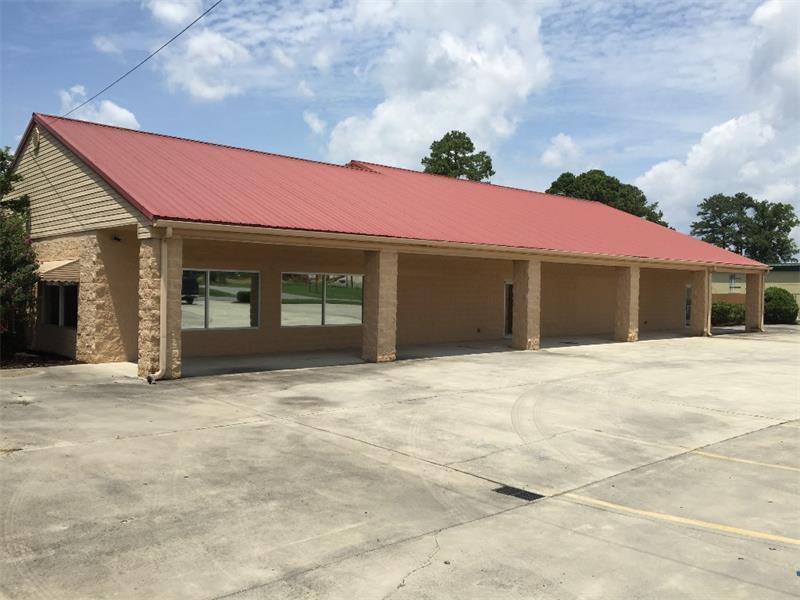367 Richardson Road SE, Calhoun, GA 30701 (MLS #5519817) :: North Atlanta Home Team