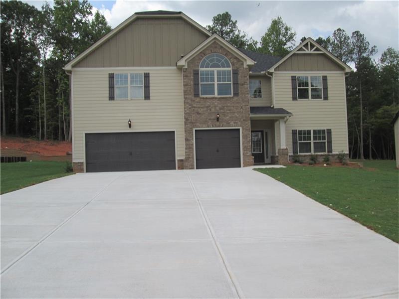 330 Savannah Drive, Senoia, GA 30276 (MLS #5707499) :: North Atlanta Home Team