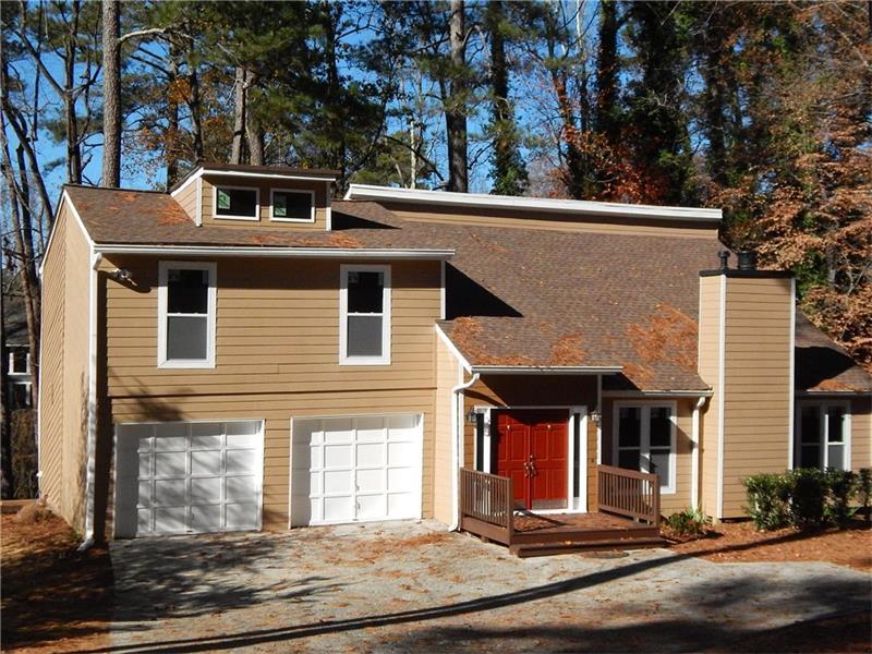 4351 Kings Way NE, Marietta, GA 30067 (MLS #5712646) :: North Atlanta Home Team