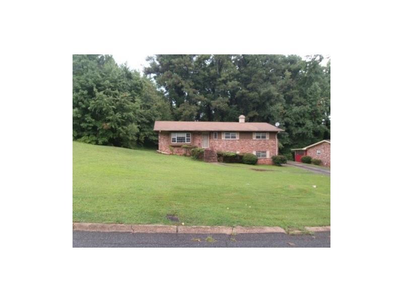 3095 Acapulco Way, East Point, GA 30344 (MLS #5715369) :: North Atlanta Home Team