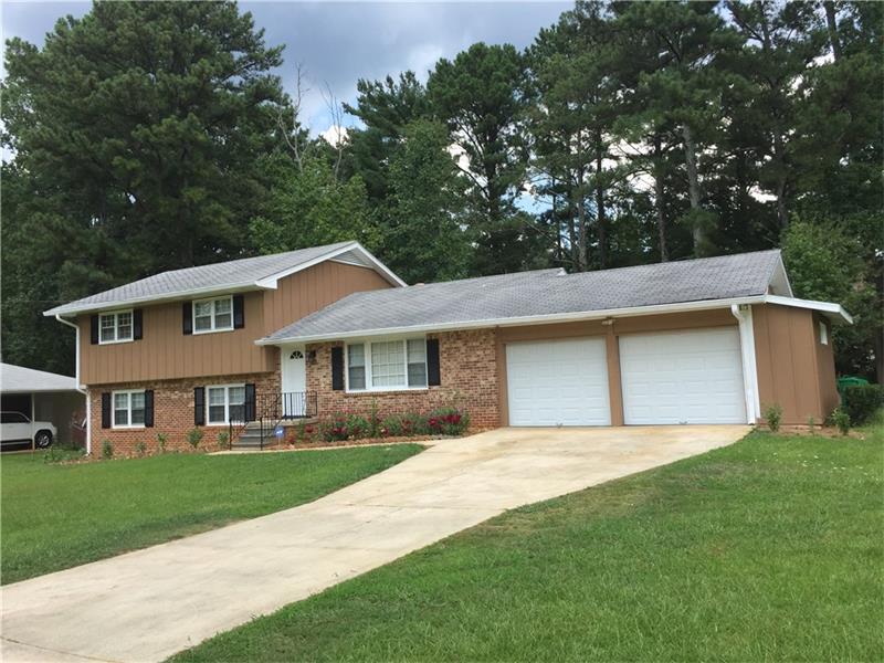 4034 Woburn Drive, Tucker, GA 30084 (MLS #5734815) :: North Atlanta Home Team