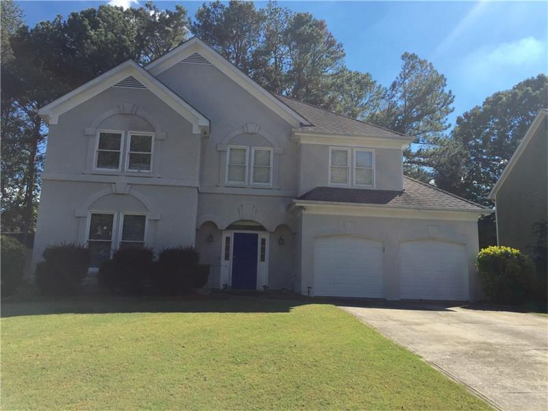 10845 Pinehigh Drive, Alpharetta, GA 30022 (MLS #5750264) :: North Atlanta Home Team