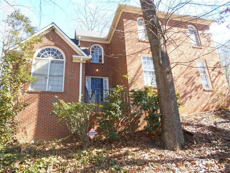 610 Summertree Court - Photo 1