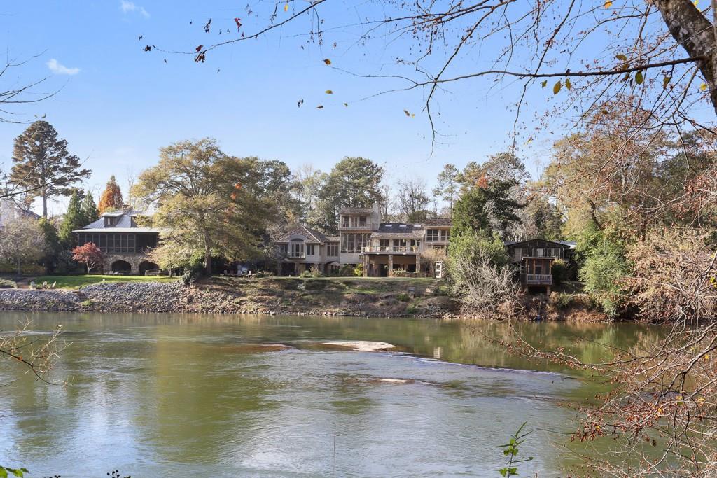 3961 Paces Ferry Drive - Photo 1