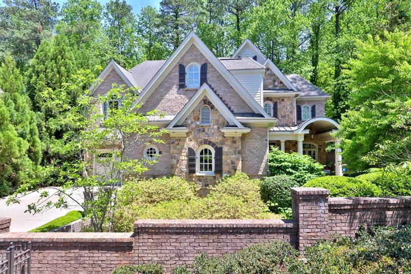 405 Mabry Place - Photo 1