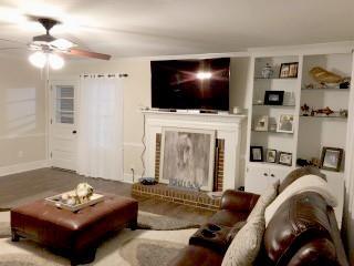 2259 Britt Street - Photo 1
