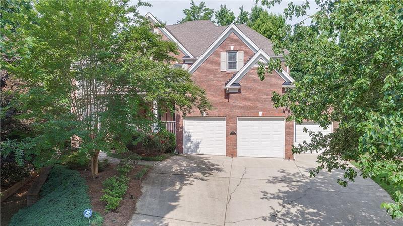 4005 Honeytree Lane - Photo 1