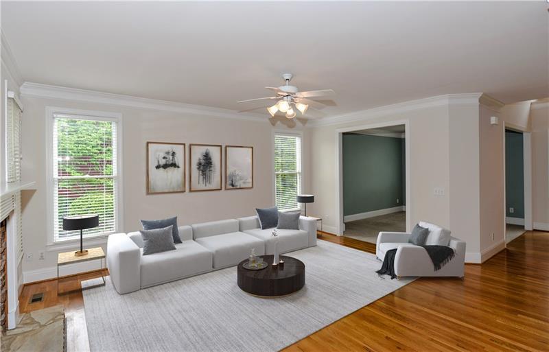 1080 Jennifer Oaks Drive - Photo 1