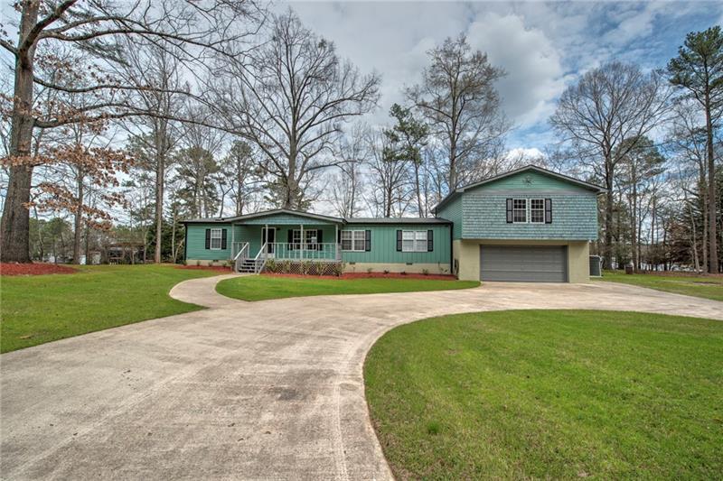 1011 Lakeshore Drive - Photo 1