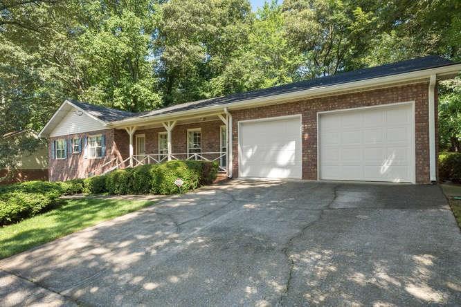 1044 Seven Springs Circle - Photo 1