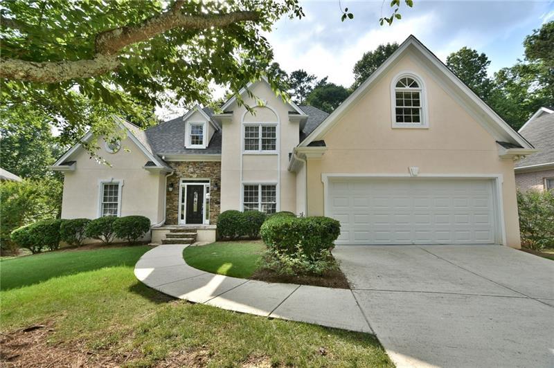 335 Creekview Terrace - Photo 1