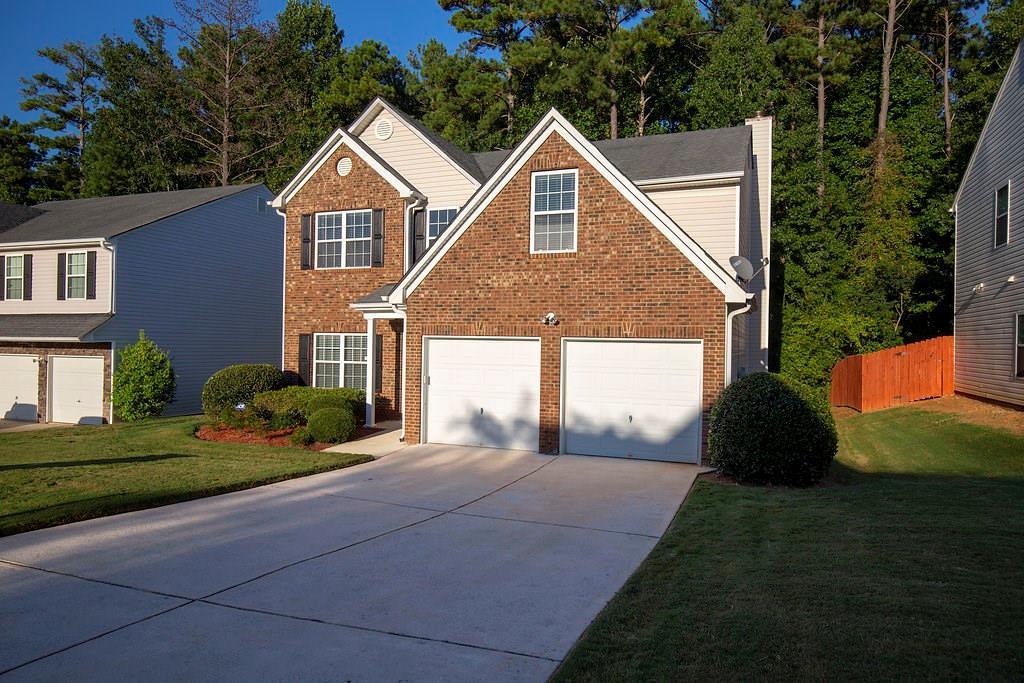 4865 Madison Point Circle - Photo 1