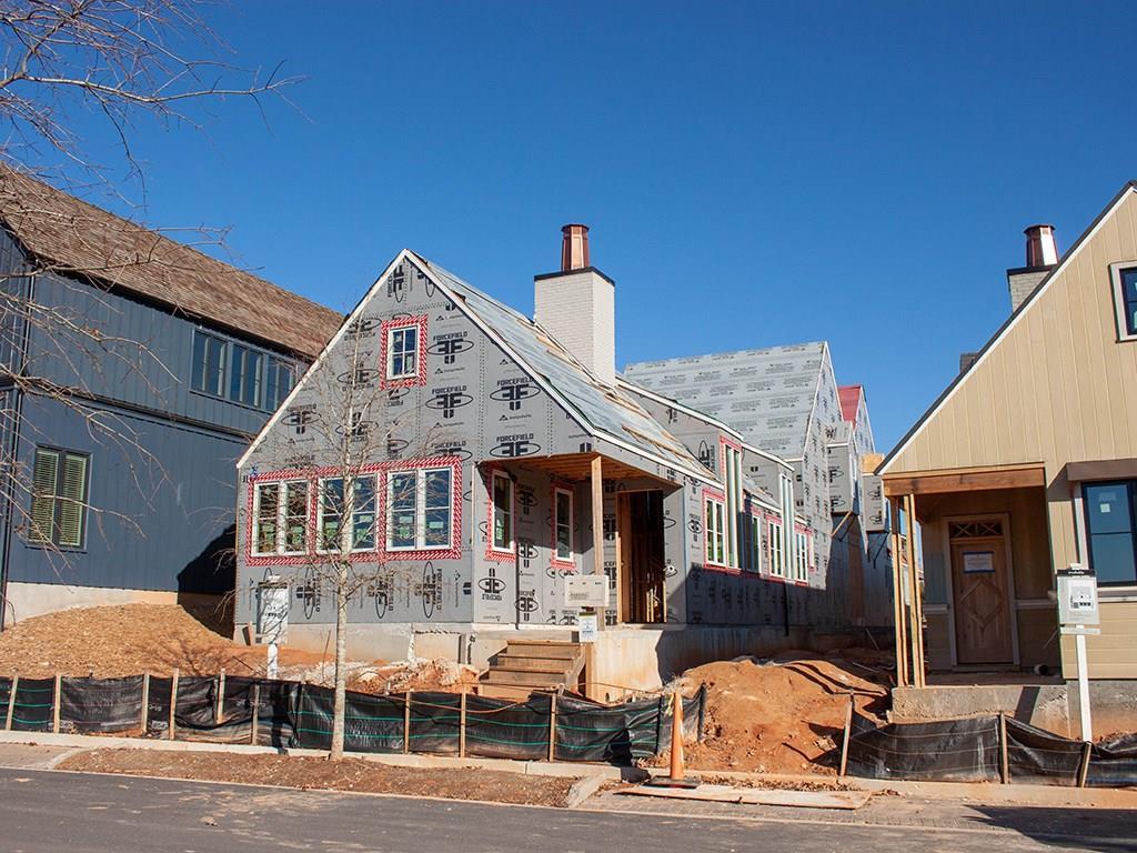 150 Heatherden Avenue - Photo 1