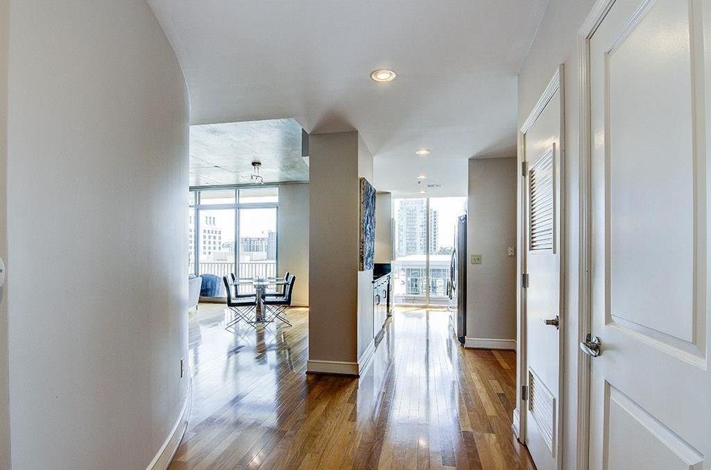 950 Peachtree Street - Photo 1