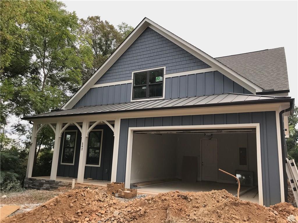 562 Haley Street - Photo 1
