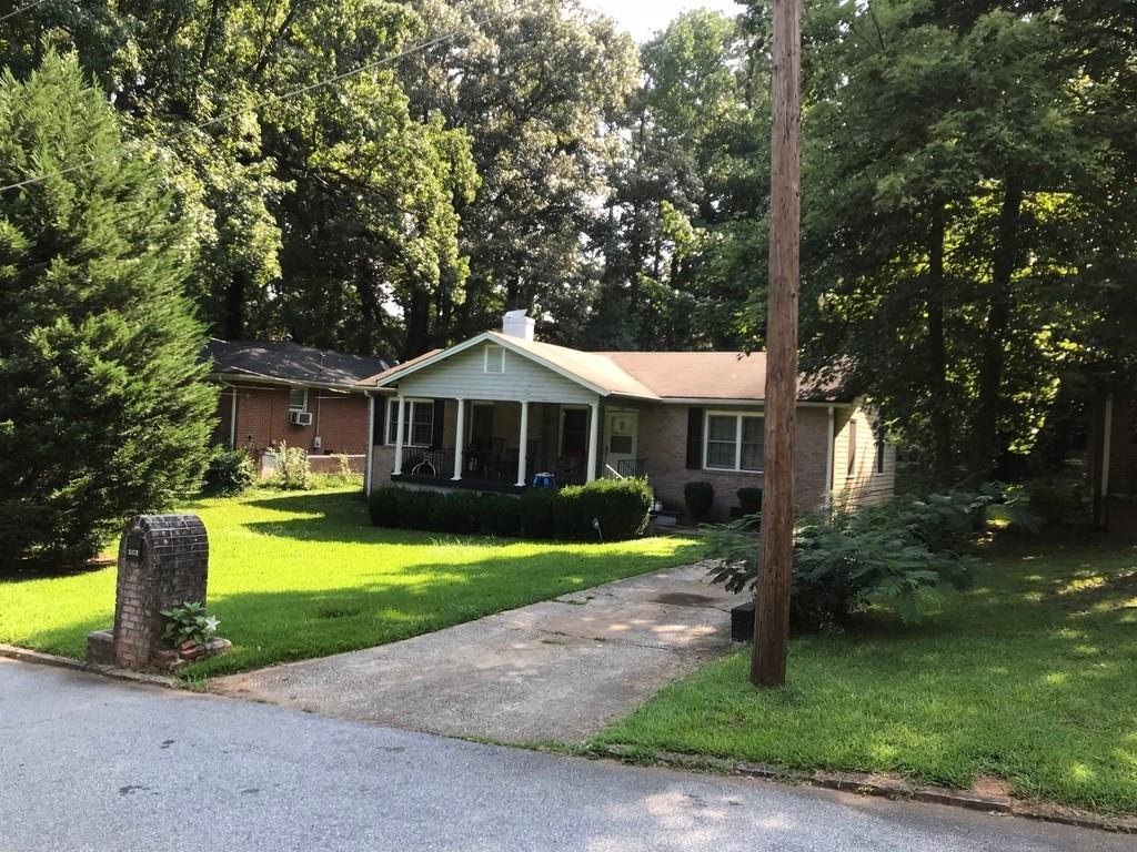 2476 Harwood Drive - Photo 1