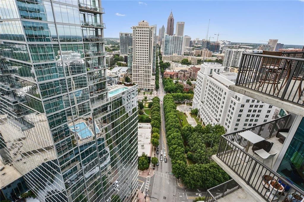1080 Peachtree Street - Photo 1