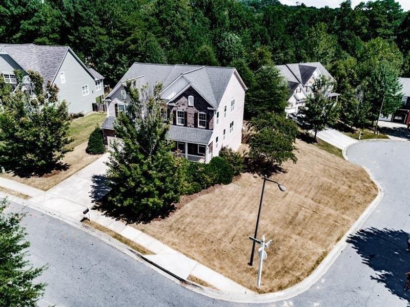 212 Highlands Drive - Photo 1