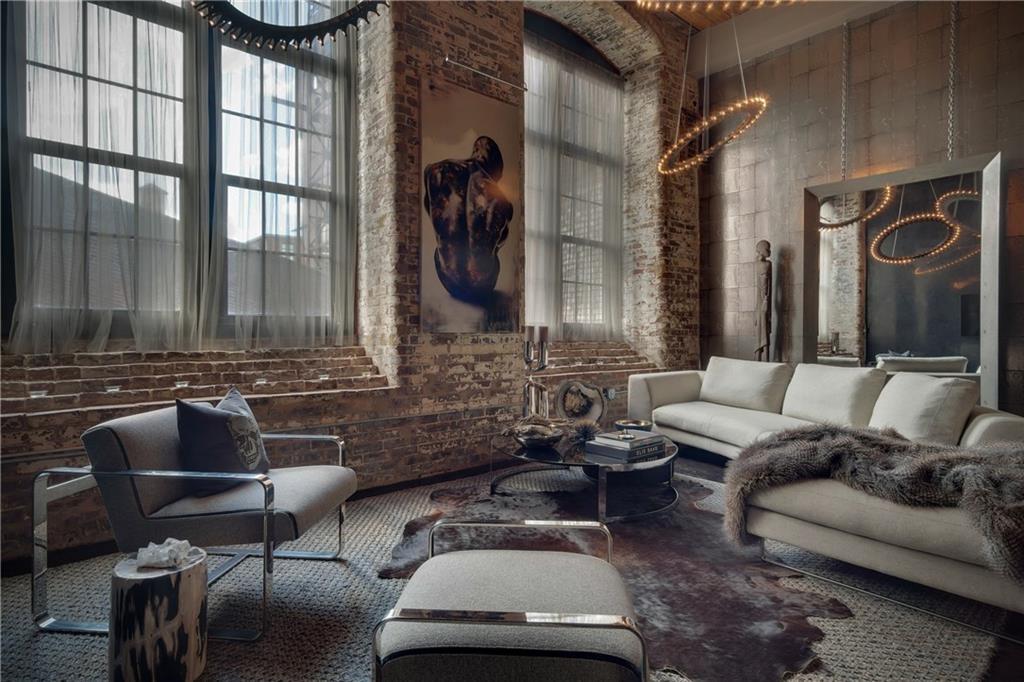 170 Boulevard - Photo 1