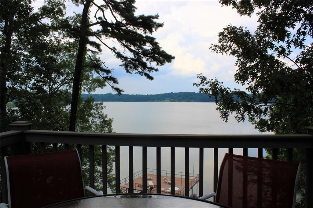 2018 Riverwood Drive - Photo 1