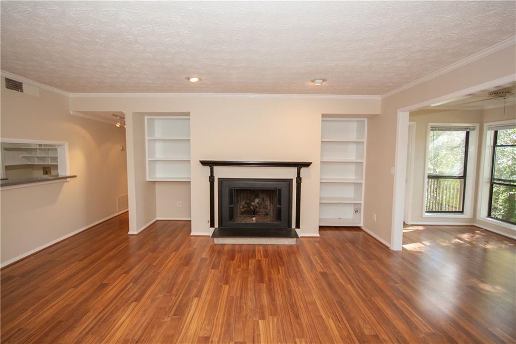 517 Park Ridge Circle - Photo 1
