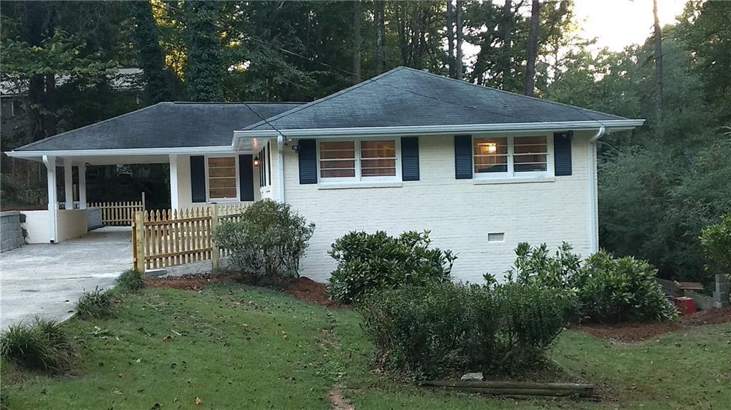 1942 Kenwood Road - Photo 1
