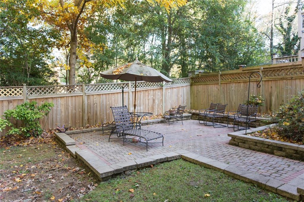 1191 Lanier Boulevard - Photo 1