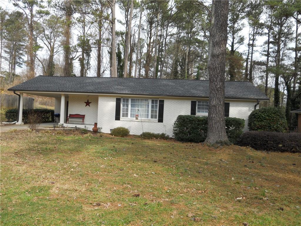 587 Powers Ferry Road - Photo 1